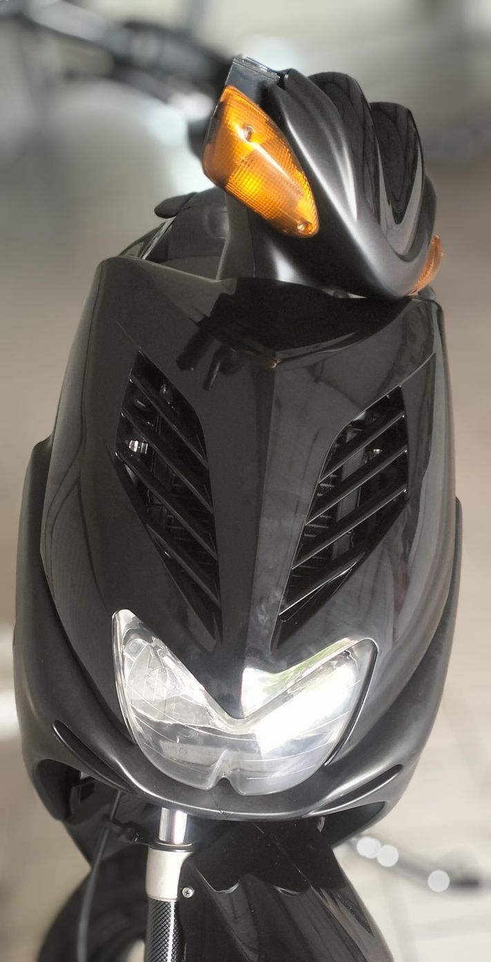 Scooter Yamaha aerox r