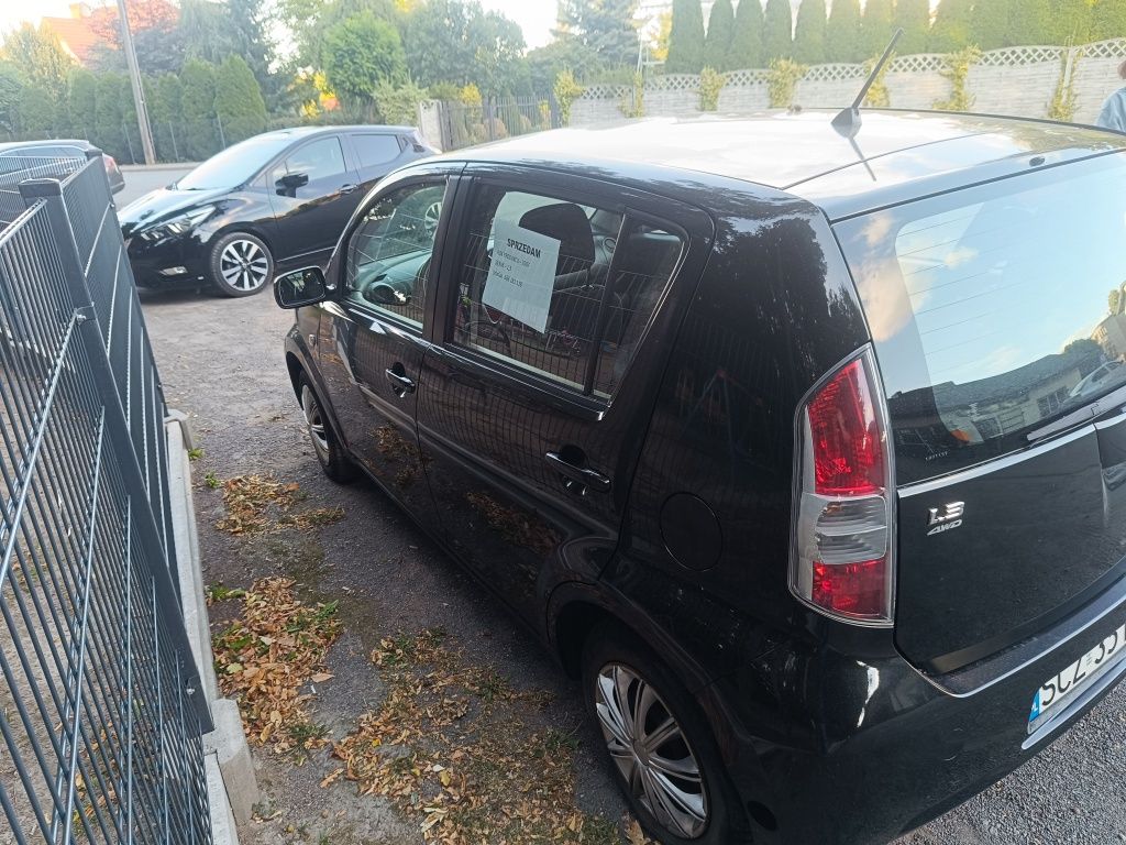 Daihatsu Sirion 1.3 benzyna prywatnie