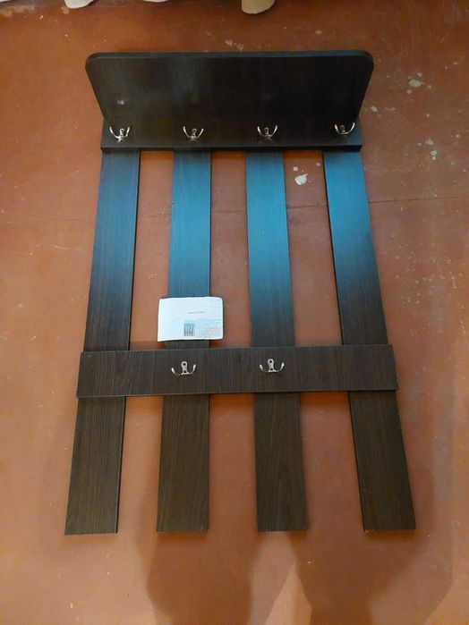 Вішалка настінна нова