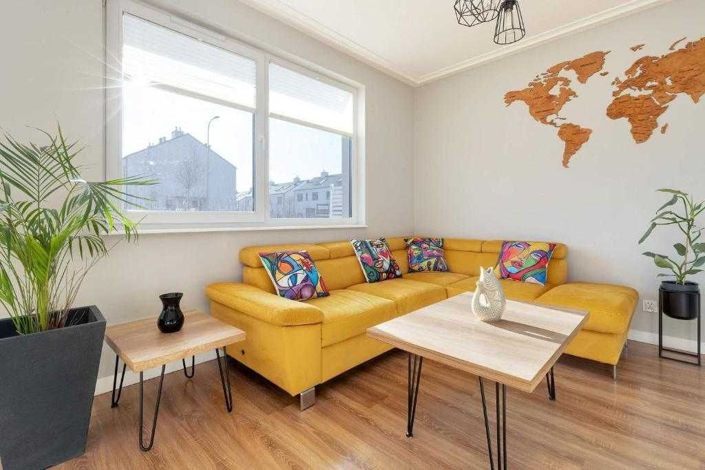 Apartament nad morzem z ogródkiem i widokiem na morze - dla 4 osób
