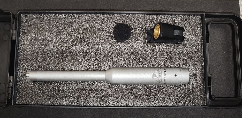 Мікрофон Behringer ECM8000