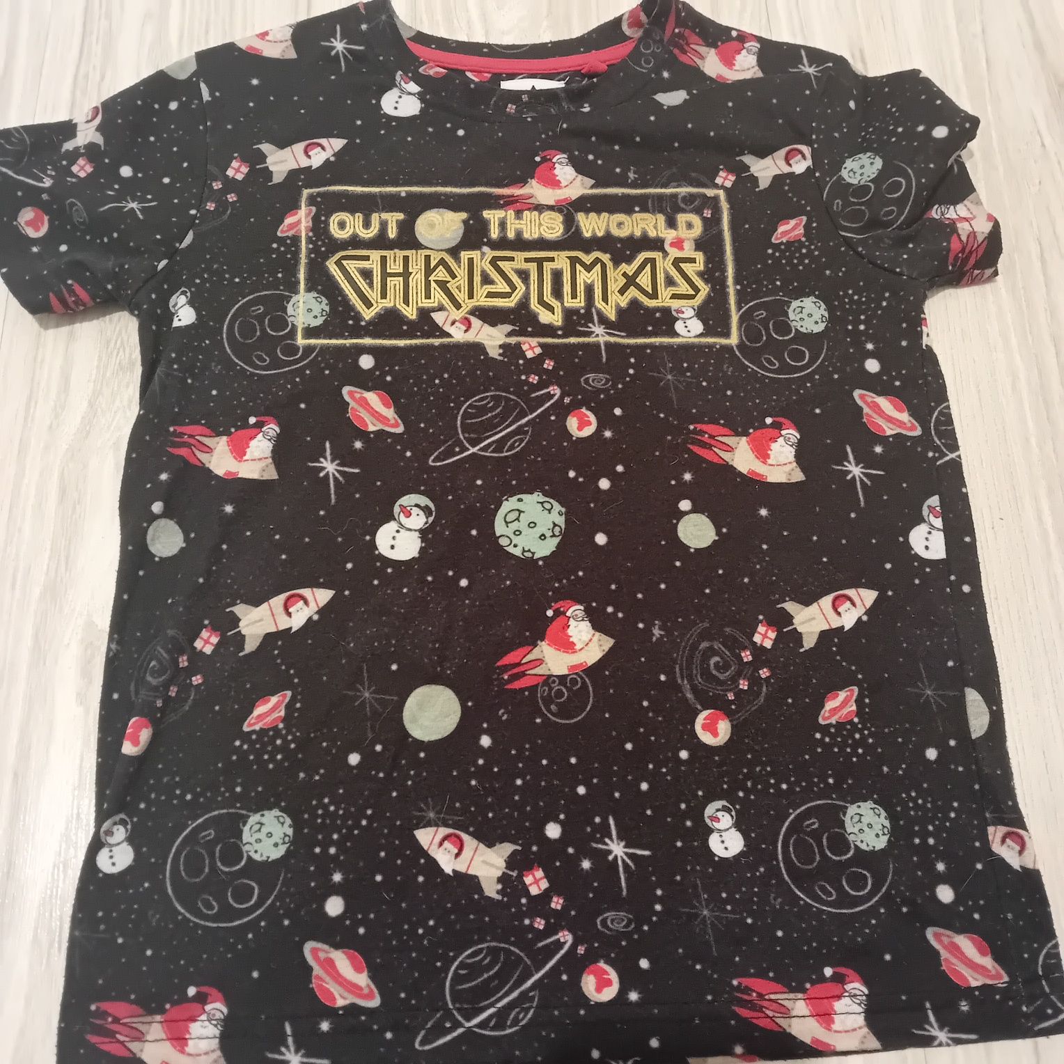 Świąteczny t-shirt George 128-134 cm