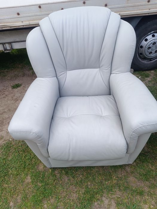 Fotele skórzane Włoska Skóra cena za jeden fotel