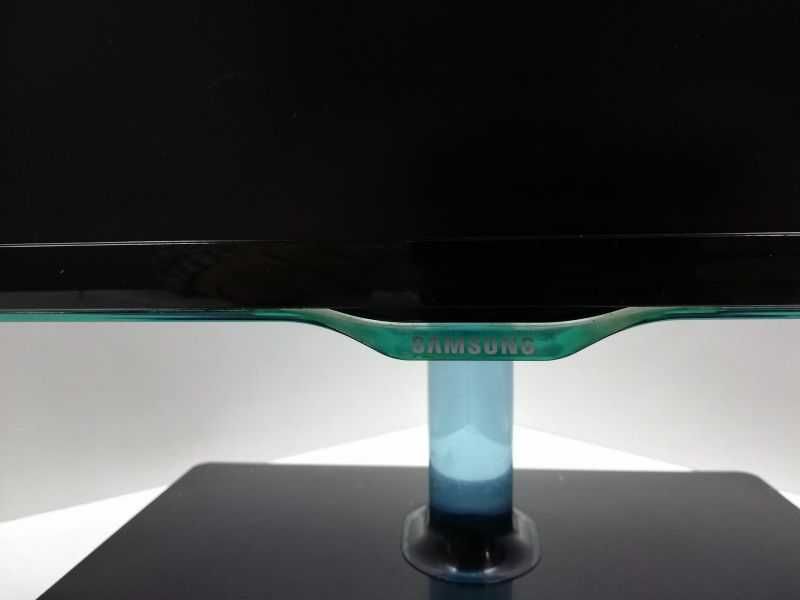 Smart Tv Led 24 z funkcją monitora Samsung T24D390EW Full Hd YouTube
