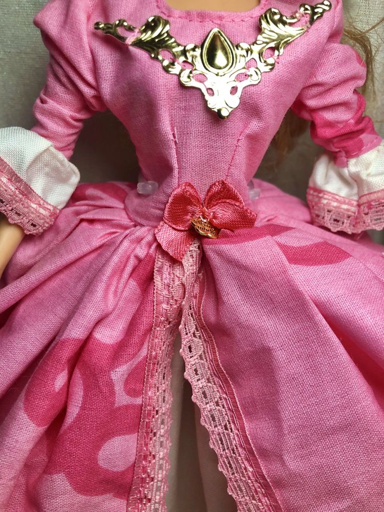 Одяг для ляльки Барбі, бальна сукня. Бальное платье для Барби