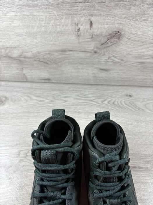 Nike Court Borough Winter чоловічі кросівки 40 розмір