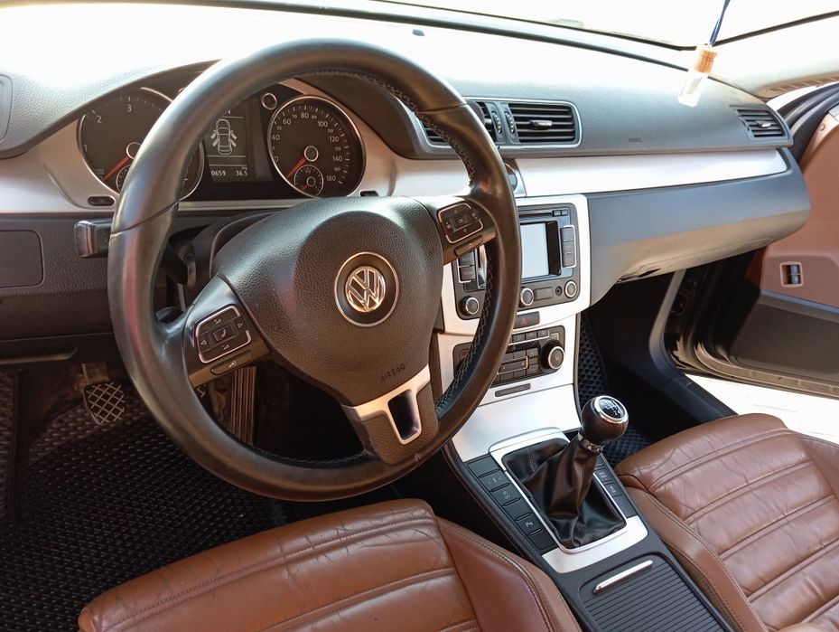 Volksvagen Passat cc