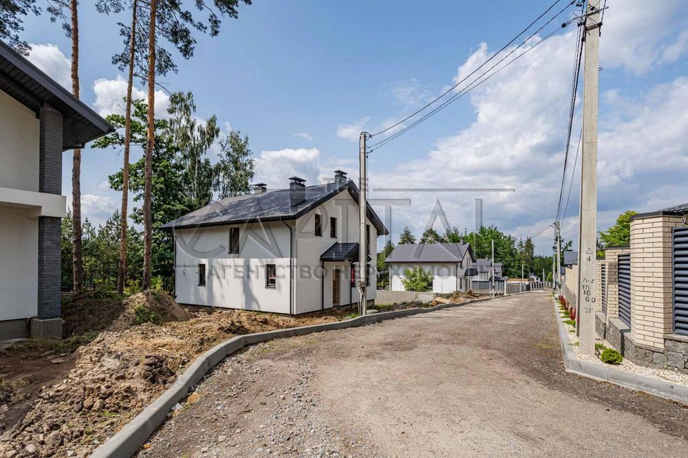 Продаж 2-поверхового будинку, с. Іванковичі, Обухівський р-н