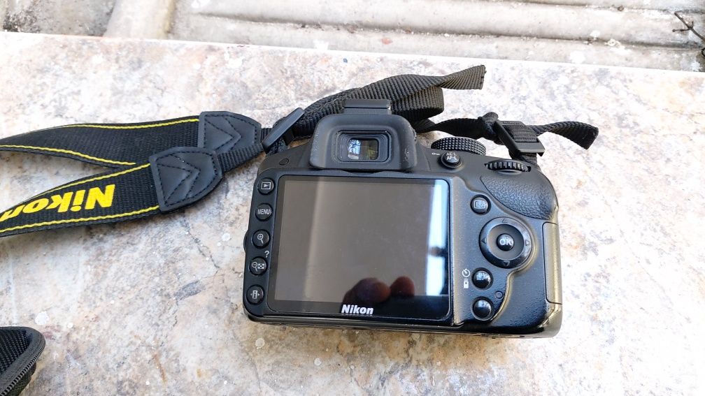 Máquina fotográfica Nikon D3200