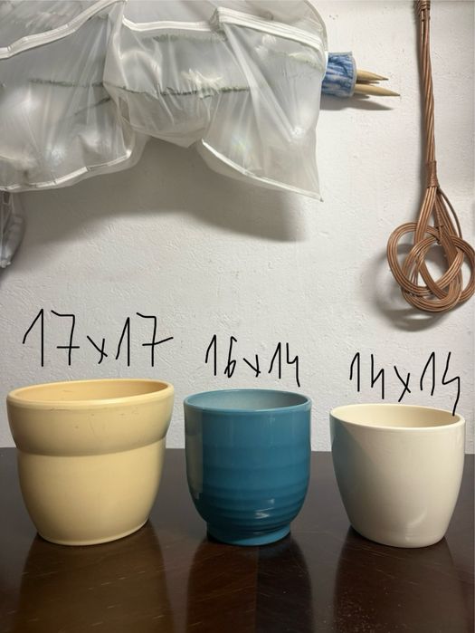 Doniczki różne mix plastikowe i ceramiczne