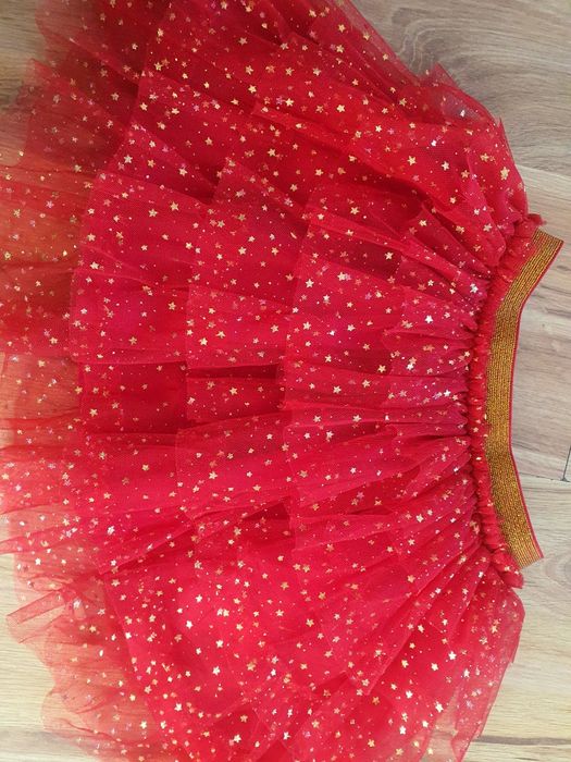 Czerwona spódniczka, świąteczna, Mikołaj