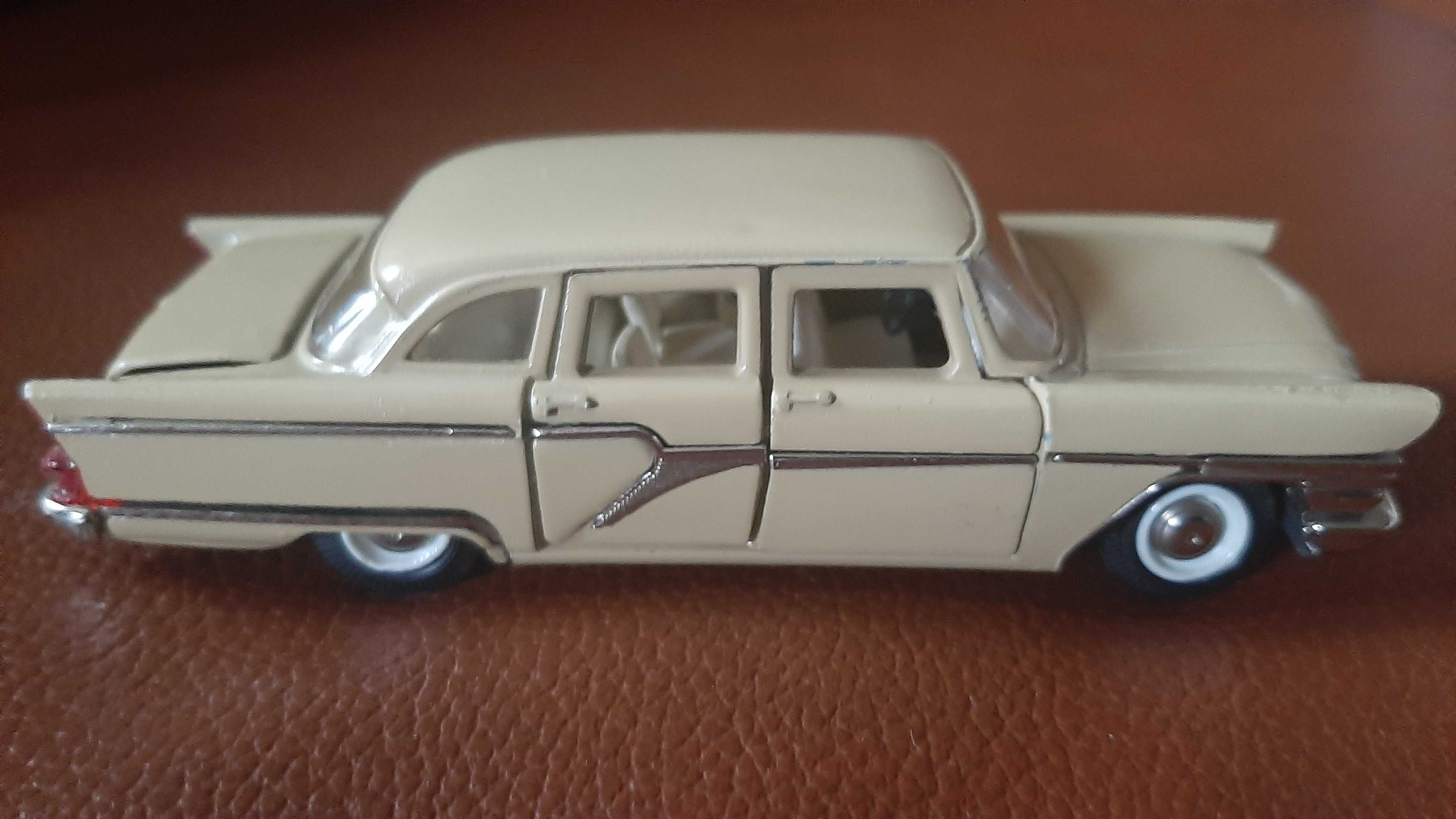 Czajka Gaz-13 1 : 43