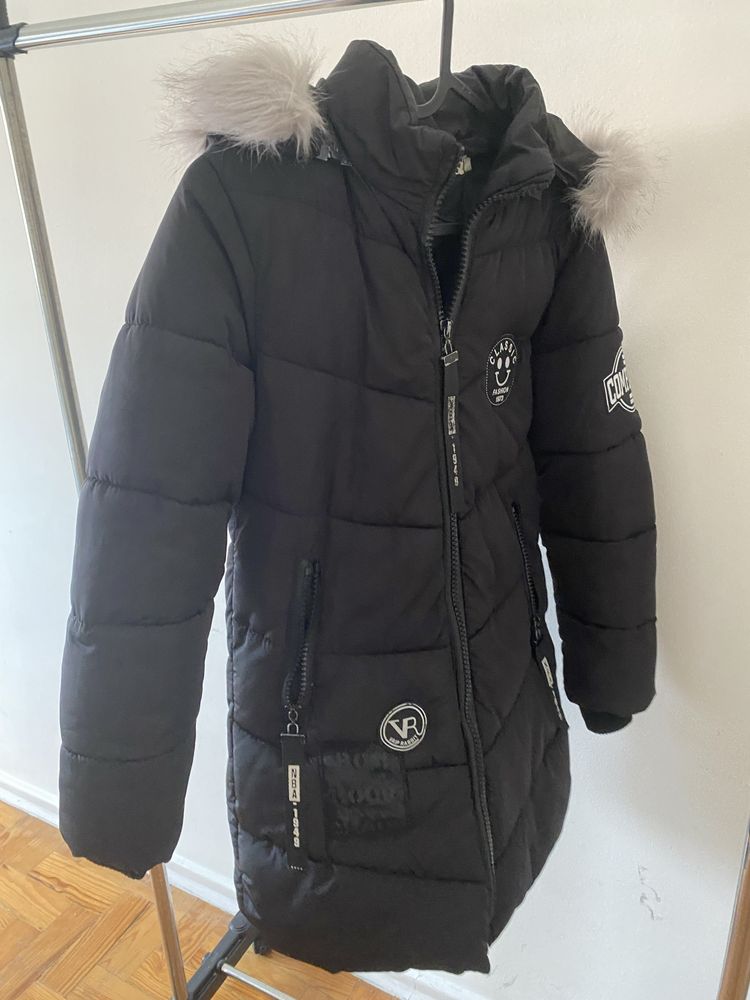 Casco preto inverno