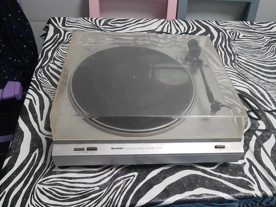 Gira discos Sharp made in japan