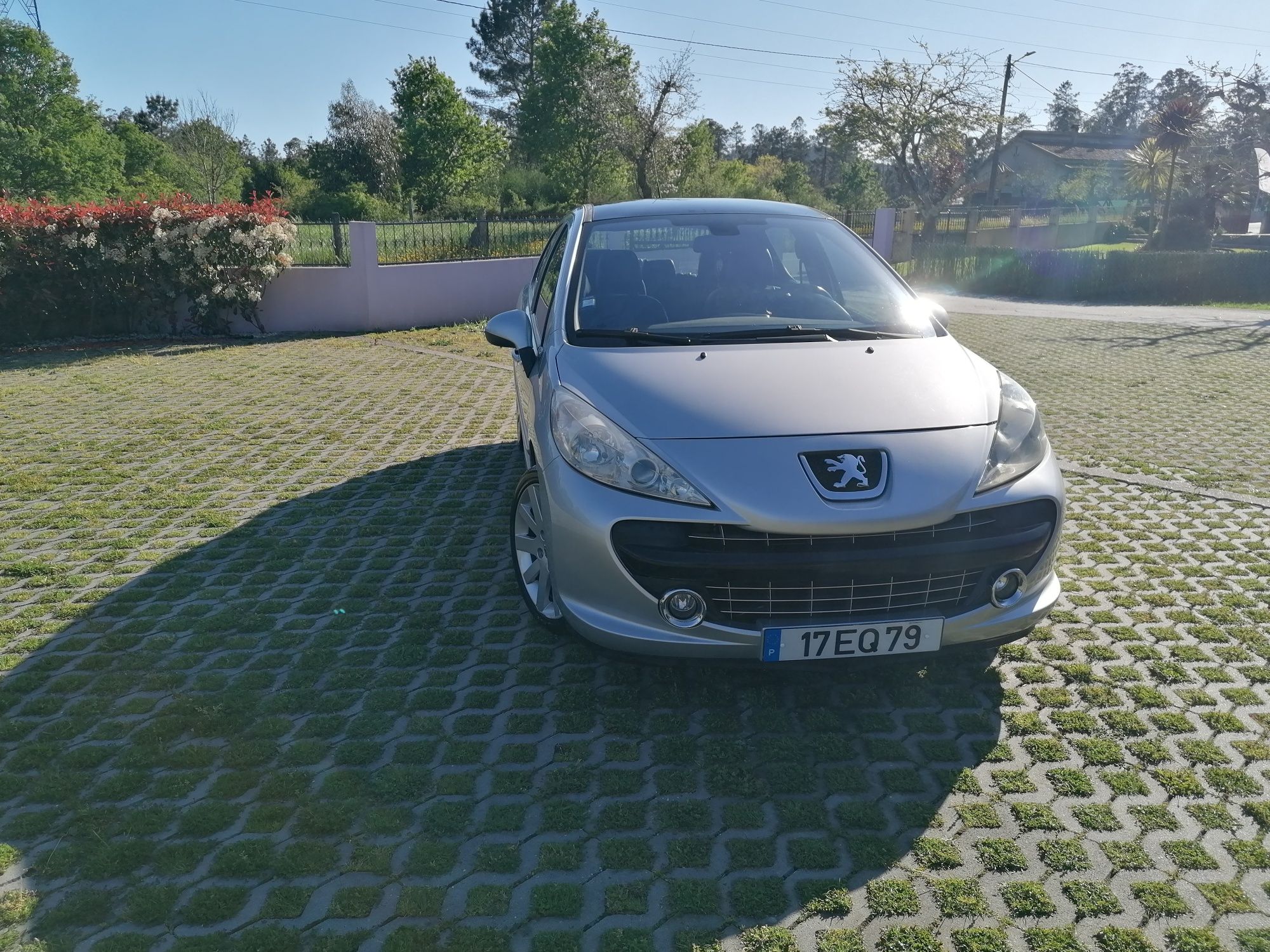 Peugeot 207 1.6 hdi