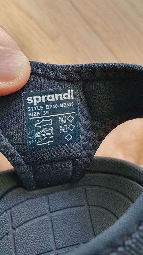 Sandały chłopięce Sprandi rozmiar 39