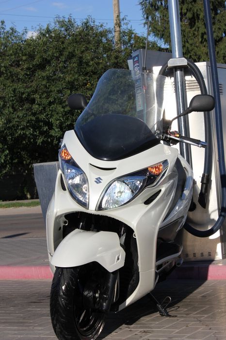 Продам Suzuki Skywave