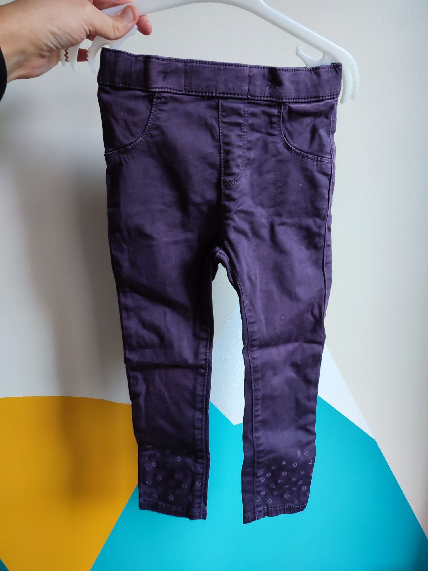 Spodnie 86/92 Pomp de lux śliwkowe jegginsy jeansy na jesień