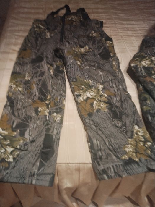 Продается мужской водонепроницаемый костюм для охоты и рыбалки новый