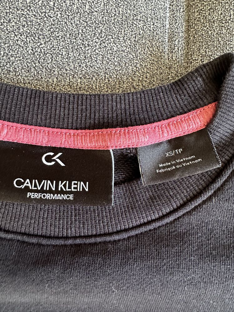 Bluza Calvin Klein xs