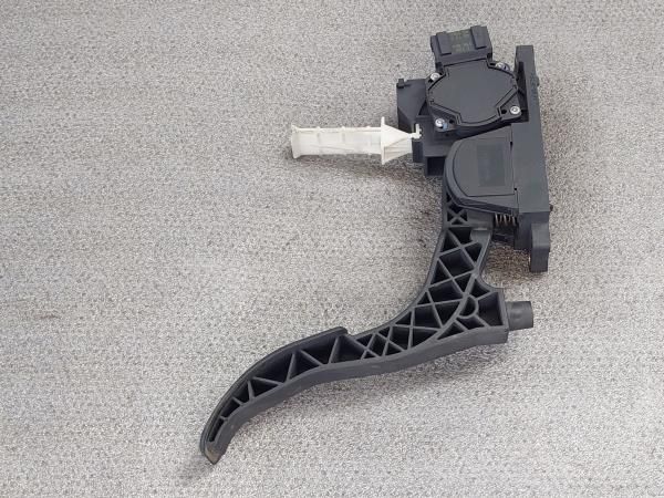 Pedal do acelerador SEAT Leon (1M1)