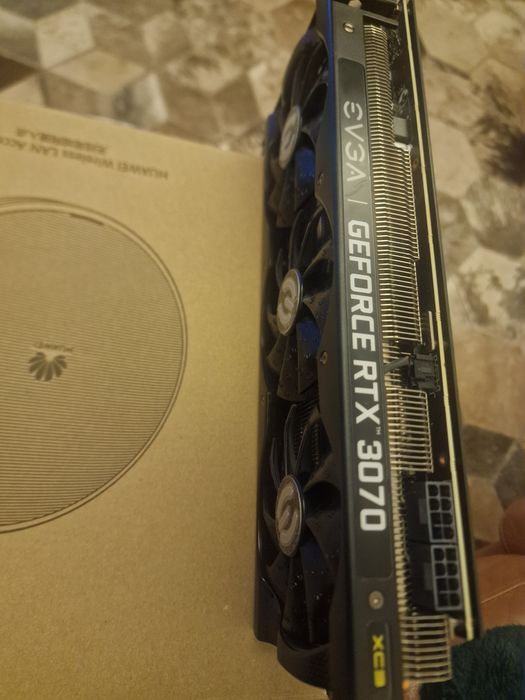 Placa Gráfica - EVGA GeForce RTX 3070 XC3 ULTRA GAMING - COMO NOVA
