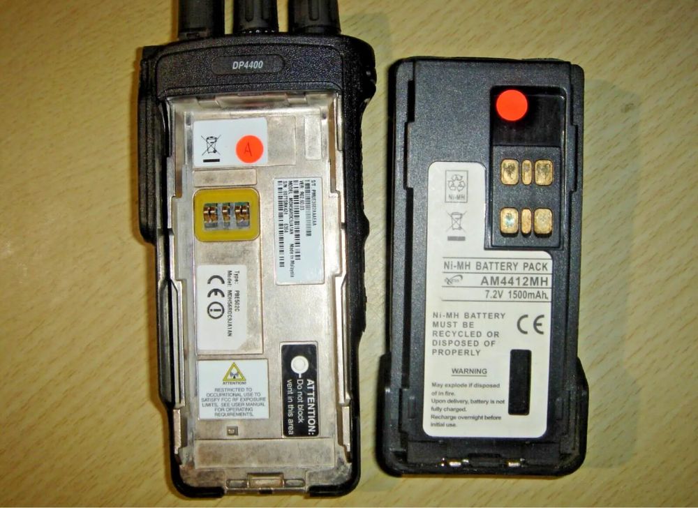 радиостація Motorola AES256 DP 4400 UHF