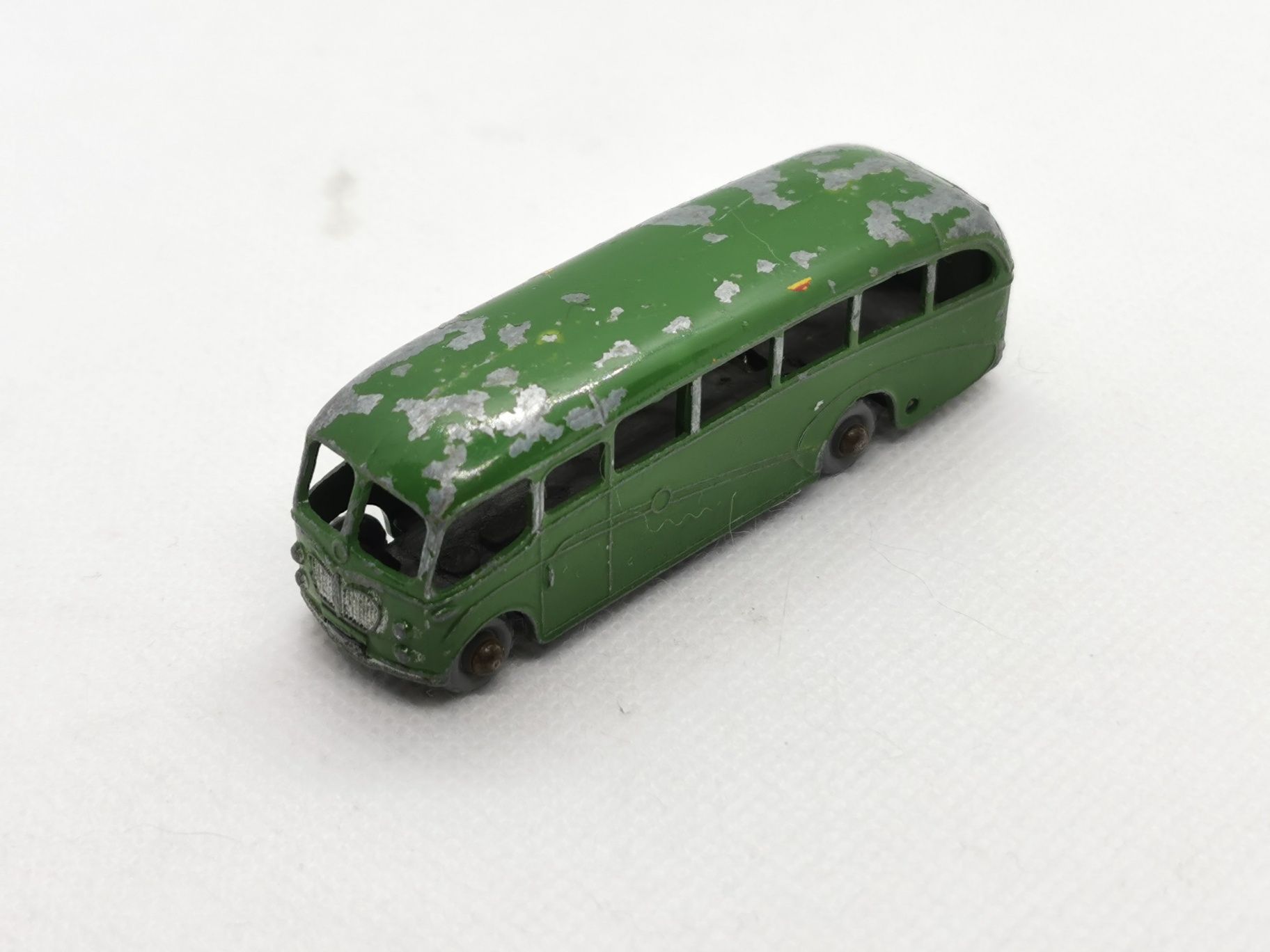 Bedford Duple Luxury Coach no. 21 Lesney Matchbox