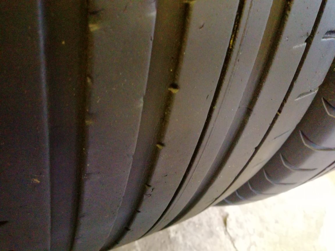 ## Goodyear Eagle F1 285/45/20 LATO MONTAZ GRATIS # #