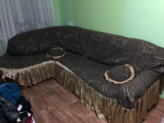 Диван кутовий з підйомним механізмом