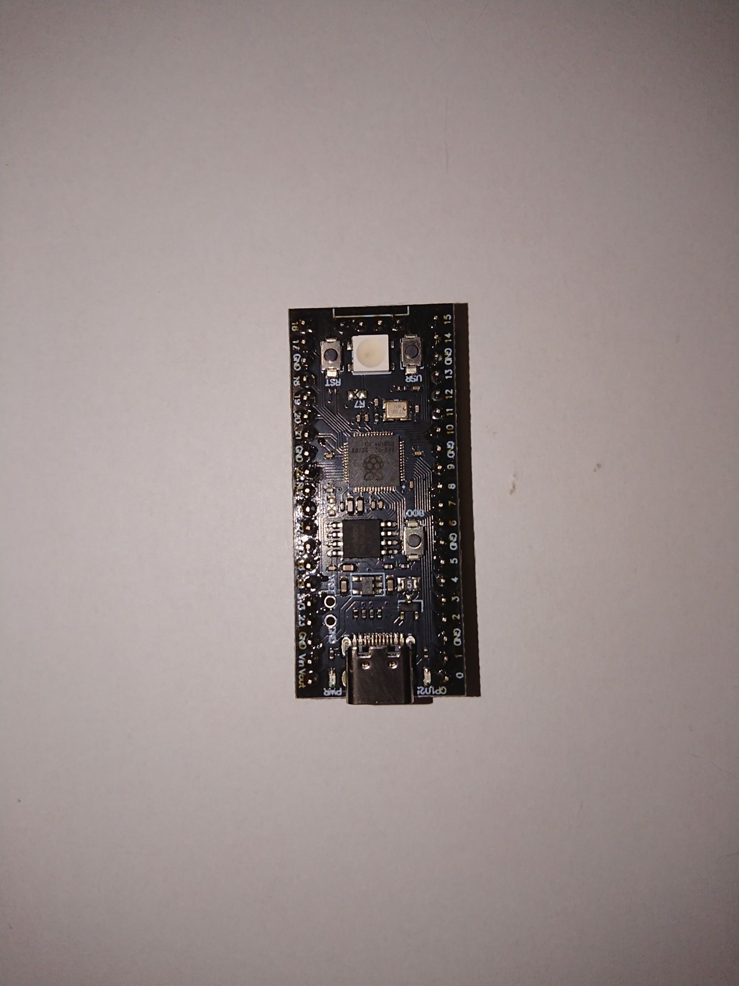 Продам отладочную плату Raspberry Pi Pico RP2040 16MБ