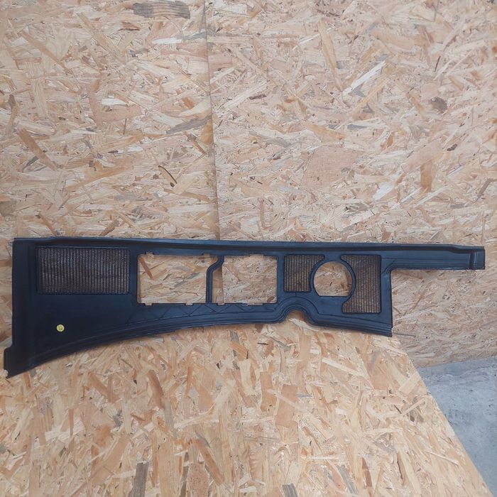 Решотка жабо підкапотний ауді а4 б6 б7