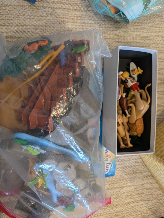 Playmobil familyfun - Outdoor Lion Enclosure (70343)