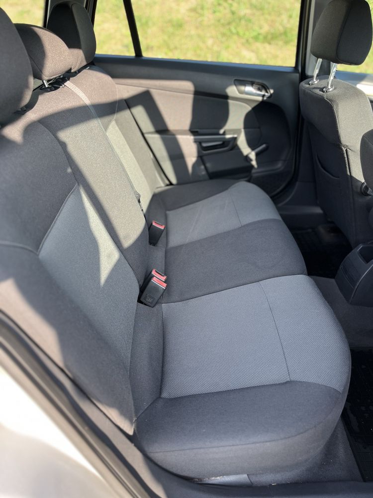 Opel Astra H 2007