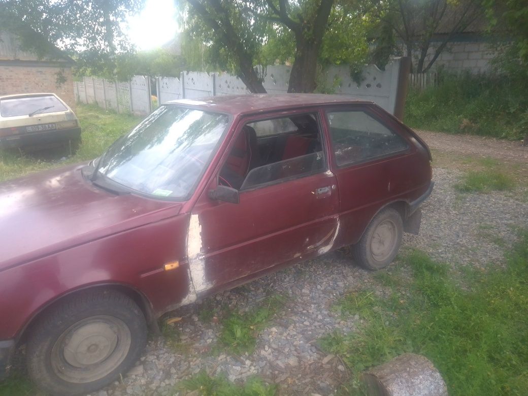 Таврія сів та поїхав