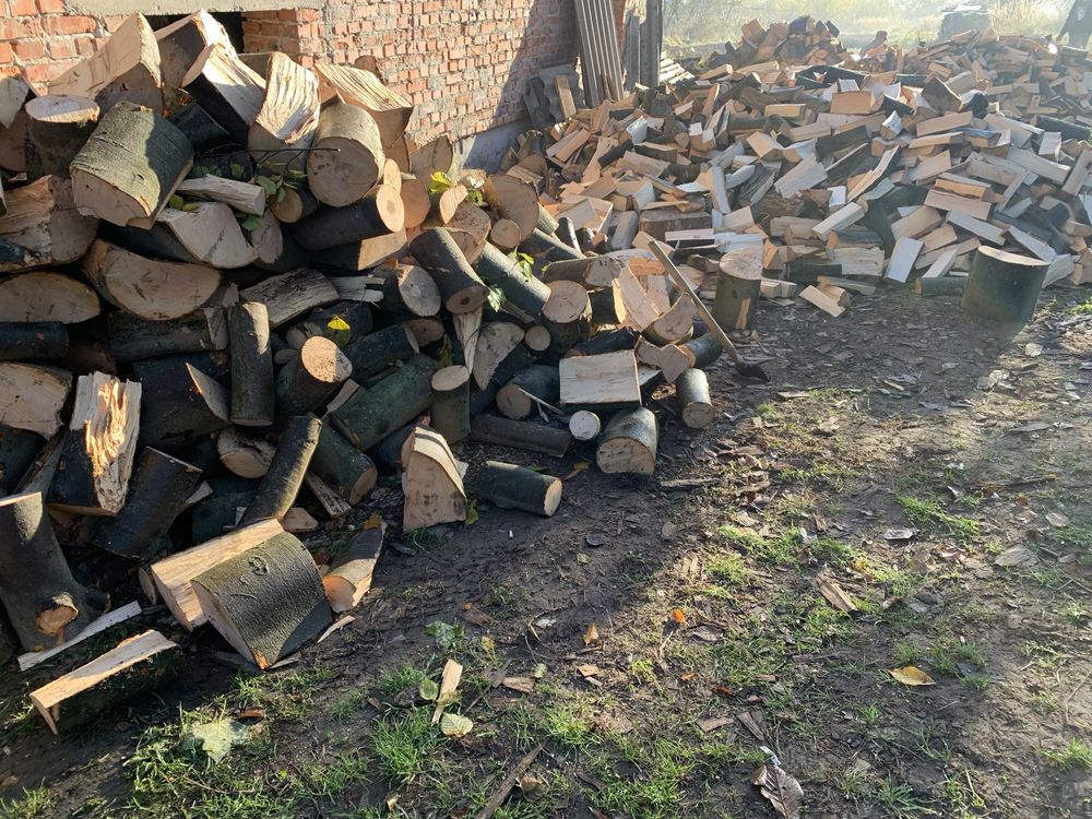 Дрова колоті (рубані)