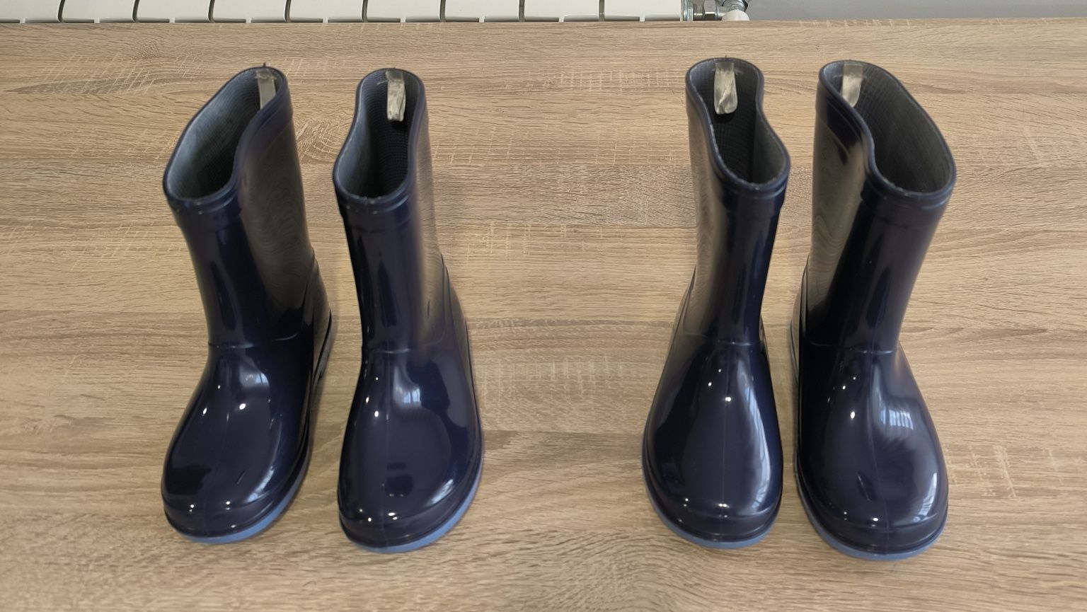 2 Pares de Galochas Cor Azul - Menino - Tamanho 26 ( 5€ cada par)
