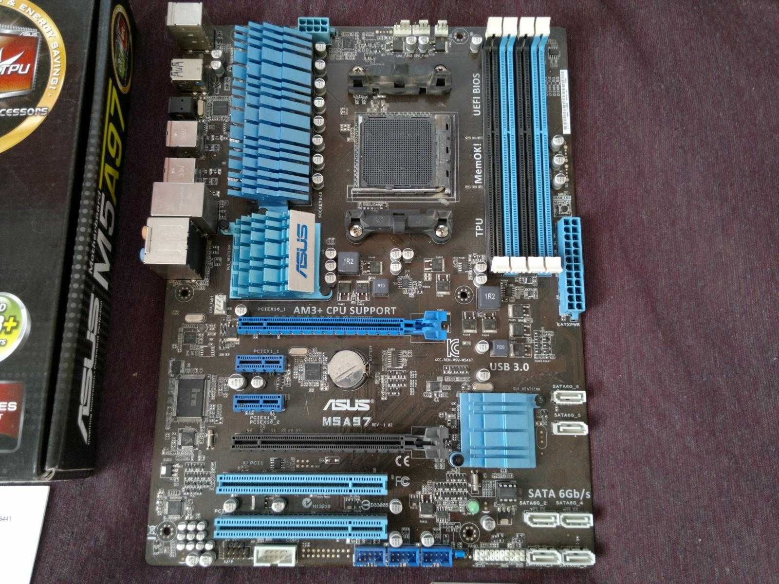 Asus M5A97 сокет ам3+