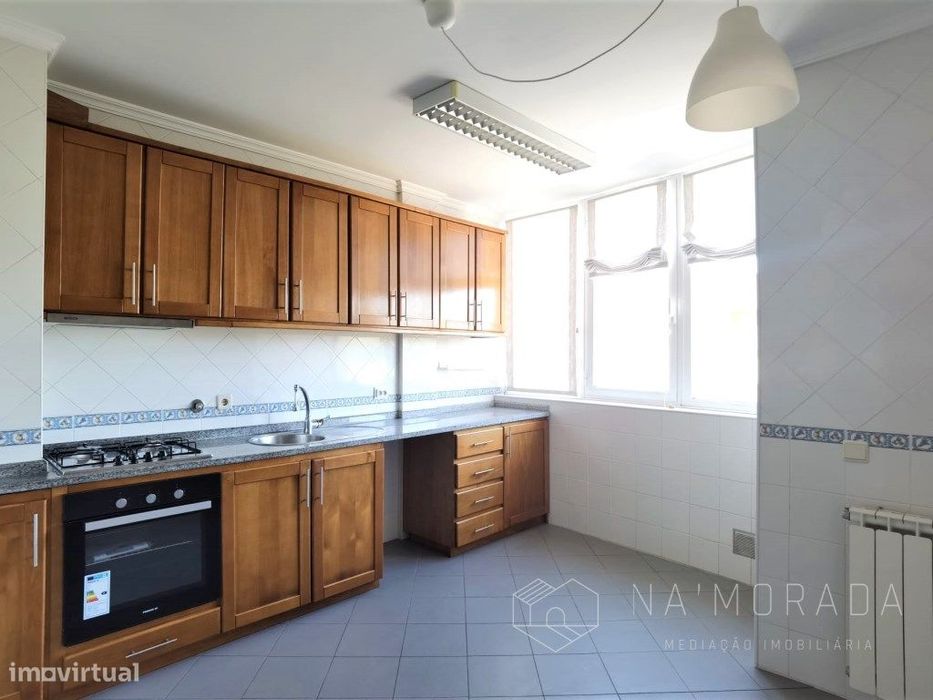 Arrendamento - Apartamento T3 em Santa Maria da Feira (Urbanização ...