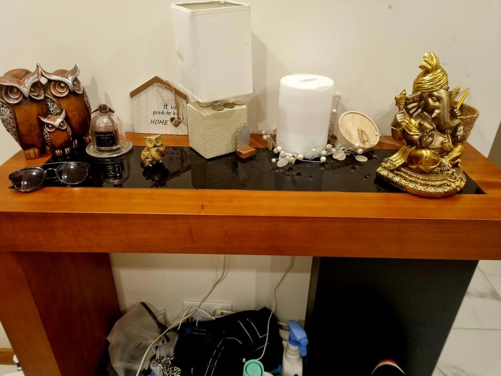 Mesa de jantar + mesa entrada