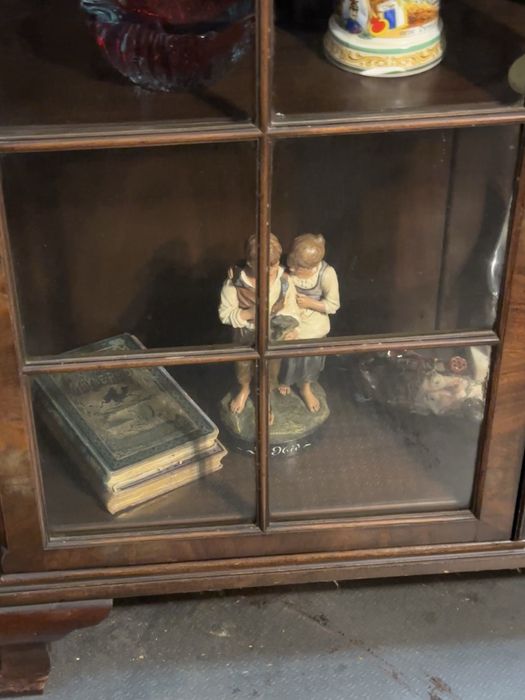 Vitrine inglesa classica  ( marca  da fabrica )