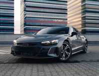 Wynajem Audi e-Tron GT Quattro EV bez kaucji wypożyczalnia samochodów