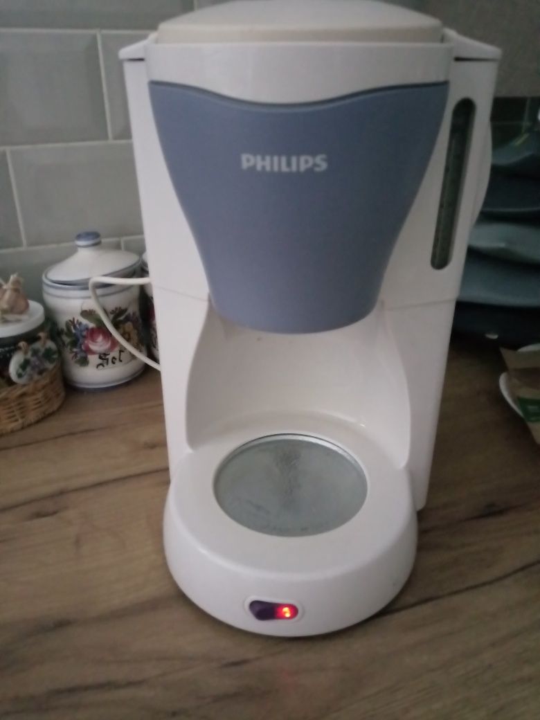 Крапельна кавоварка PHILIPS HD-7562/40 Білий/бузковий