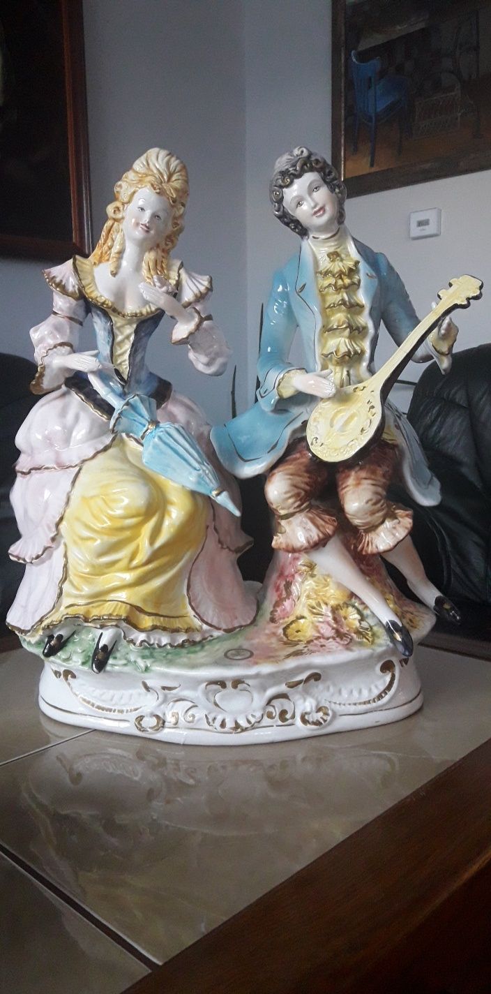 Olbrzymia posągowa  figurka porcelanowa Capodimonte Włochy.