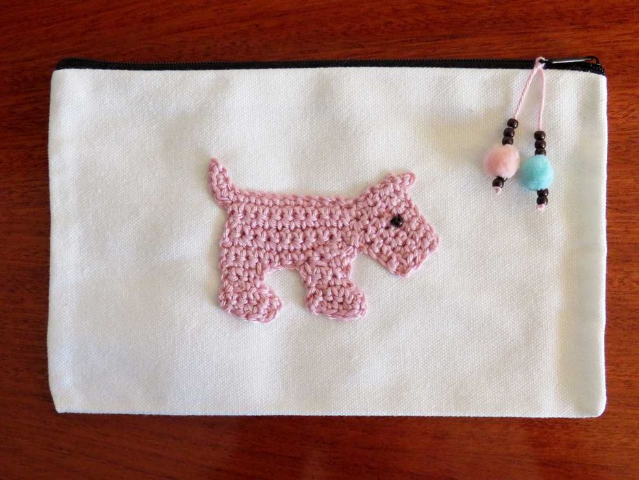 Bolsa multiuso com crochê à mão