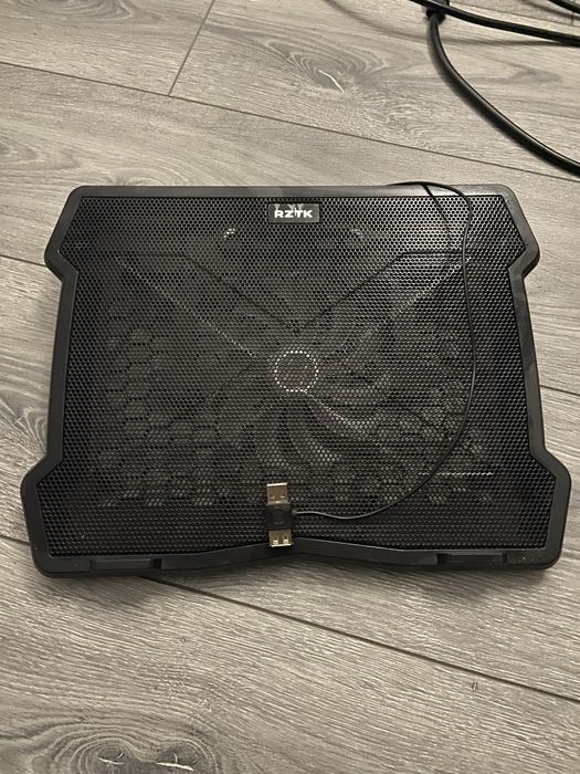 Підставка для ноутбука