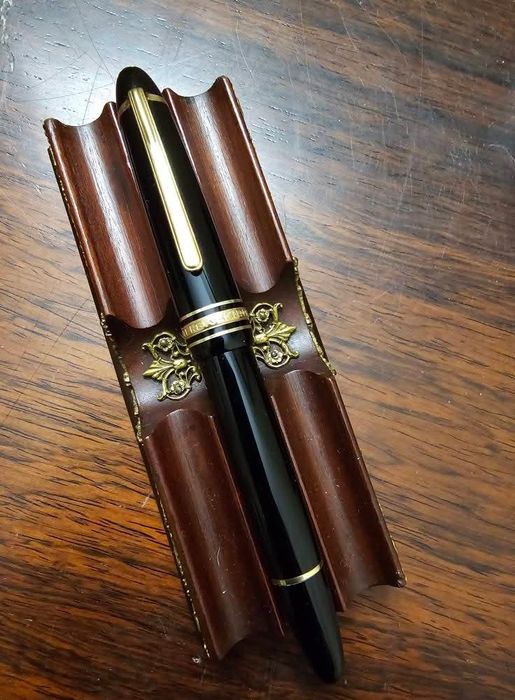 Caneta Montblanc Meisterstück 146