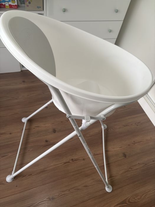Vendo Banheira Shnuggle + Suporte Banheira