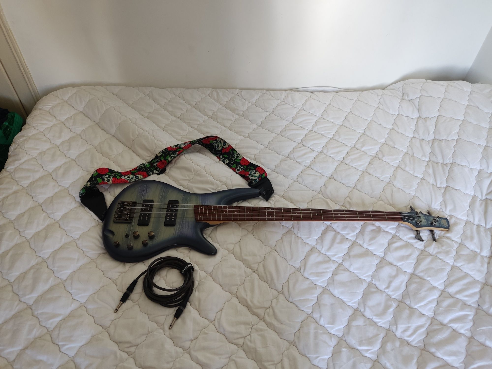 Baixo elétrico Ibanez SR300E-NPM