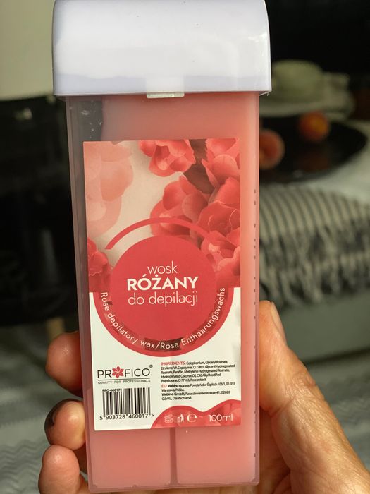 Wosk do depilacji w rolce RÓŻANY